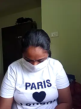 queendivya online show from 10-03-25, 02:08