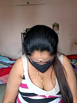 queendivya online show from 06-12-26, 05:39
