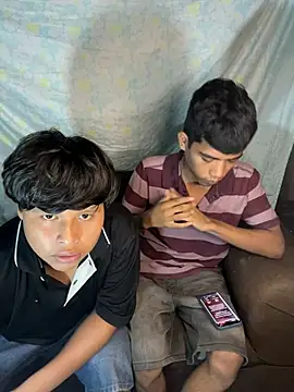 Snapshot of P4NT0J4 chatting on 02-06-26, 05:12 P4NT0J4 online show from 02-06-26, 05:12