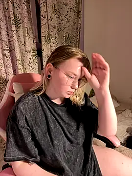 lame cat online show from 11-10-25, 01:59