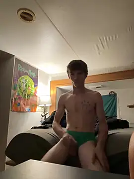 Snapshot of Mathew_420 chatting on 09-19-25, 02:35 Mathew 420 online show from 09-19-25, 02:35