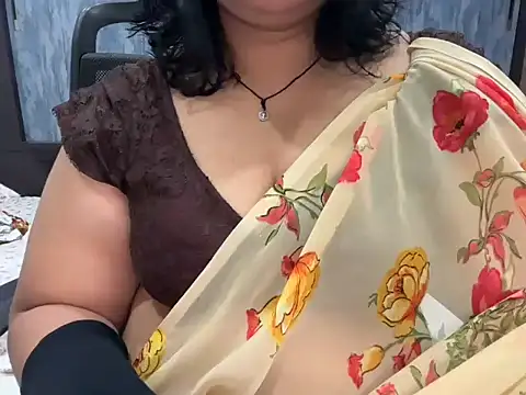 Snapshot of divya-jannu chatting on 09-25-25, 04:21 divya-jannu online show from 09-25-25, 04:21