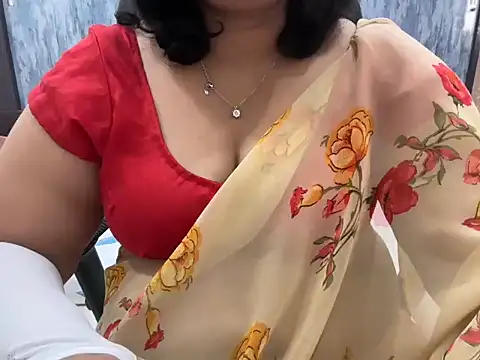 Snapshot of divya-jannu chatting on 10-09-25, 03:26 divya-jannu online show from 10-09-25, 03:26