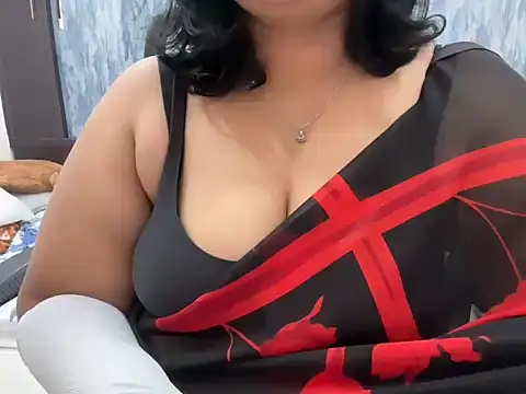 Snapshot of divya-jannu chatting on 10-10-25, 05:06 divya-jannu online show from 10-10-25, 05:06