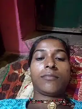 Snapshot of Hot_reshmaji chatting on 10-22-25, 11:59 Hot reshmaji online show from 10-22-25, 11:59
