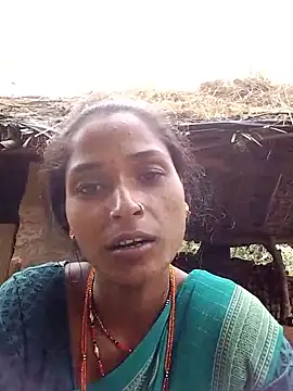 Snapshot of Hot_reshmaji chatting on 10-25-25, 04:53 Hot reshmaji online show from 10-25-25, 04:53