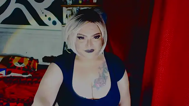 Snapshot of misstresbigcockXXp chatting on 09-22-25, 03:30 misstresbigcockXXp online show from 09-22-25, 03:30