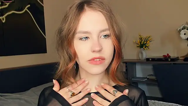 MaliaBourraine online show from 04-06-26, 07:20