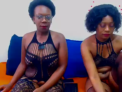 Snapshot of SexyCloe45 chatting on 11-07-25, 05:29 SexyCloe45 online show from 11-07-25, 05:29