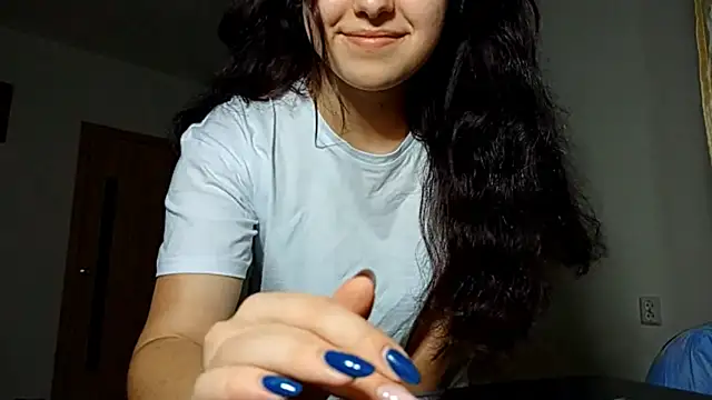 MandaDestiche online show from 09-26-25, 03:05