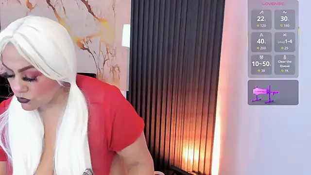 Snapshot of Aliyahsstone chatting on 10-22-25, 04:13 Aliyahsstone online show from 10-22-25, 04:13