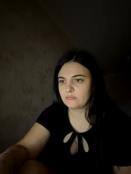 SweetBerryX online show from 10-06-25, 06:55