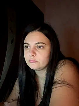 SweetBerryX online show from 10-17-25, 06:38