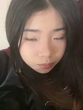 Snapshot of -Tania- chatting on 11-26-25, 07:53 -Tania- online show from 11-26-25, 07:53