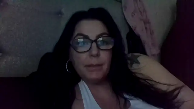 Rileyxxx69 online show from 05-16-26, 12:29