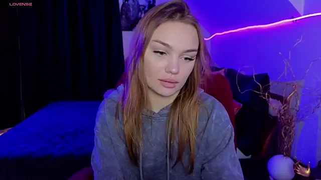 KitsyMoore online show from 12-01-25, 01:05