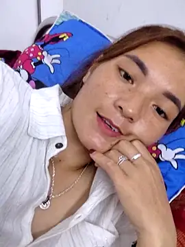 Snapshot of phuongxinhxan chatting on 10-03-25, 02:19 phuongxinhxan online show from 10-03-25, 02:19