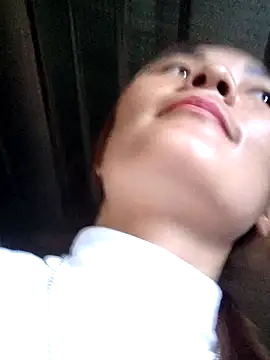 Snapshot of phuongxinhxan chatting on 10-21-25, 07:20 phuongxinhxan online show from 10-21-25, 07:20