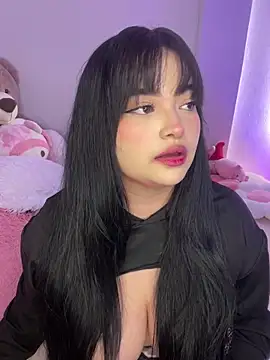 Snapshot of Mericute_ chatting on 12-19-25, 02:40 Mericute online show from 12-19-25, 02:40