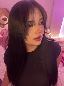 Snapshot of Mericute_ chatting on 02-15-26, 01:46 Mericute online show from 02-15-26, 01:46