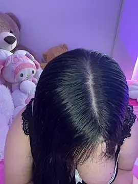 Snapshot of Mericute_ chatting on 02-24-26, 02:09 Mericute online show from 02-24-26, 02:09