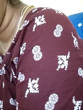 sweetqueen143 online show from 09-25-25, 01:42