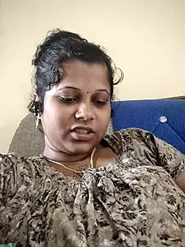 sweetqueen143 online show from 10-16-25, 05:19