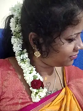 sweetqueen143 online show from 11-21-25, 04:38