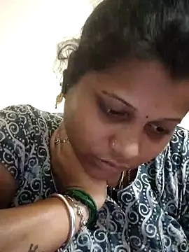 sweetqueen143 online show from 11-23-25, 05:13