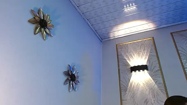 LunaaGrey  online show from 10-22-25, 03:40