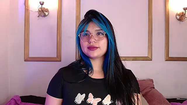 Nairovy  online show from 10-14-25, 03:40