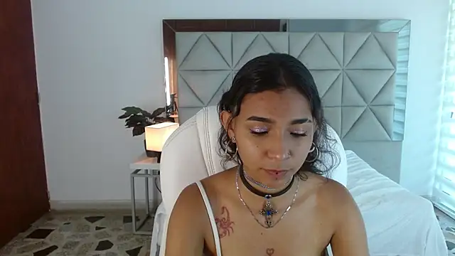 hamber reyes online show from 10-09-25, 01:53