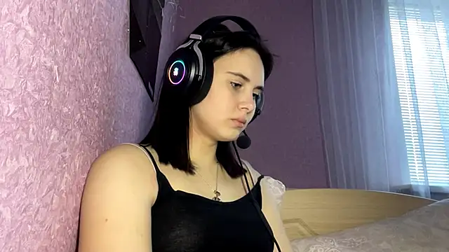 MollyPartey online show from 10-01-25, 10:21