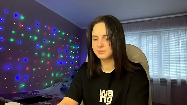 MollyPartey online show from 10-20-25, 06:36