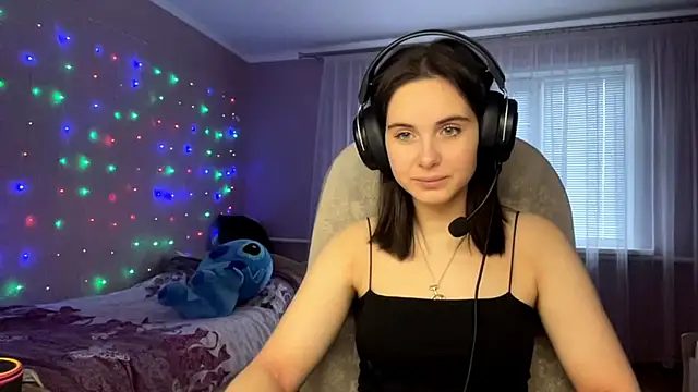 MollyPartey online show from 10-24-25, 09:28