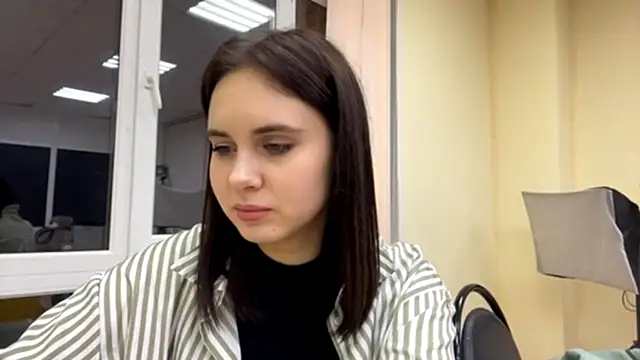 MollyPartey online show from 11-11-25, 02:17