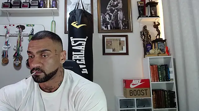 henryhadesflirt online show from 11-03-25, 11:15