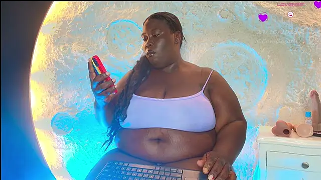 CarolinaGomez  online show from 10-27-25, 07:29