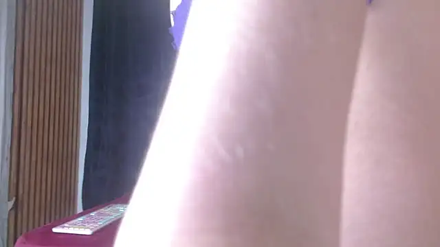 Melii idalgo online show from 11-12-25, 03:18