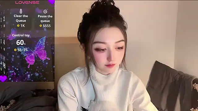 fioralba online show from 12-18-25, 04:35