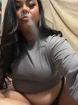 kiaradanielaxx online show from 11-21-25, 06:45