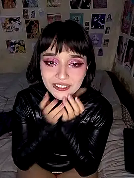 lucianasama online show from 09-24-25, 03:21