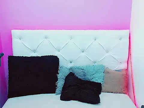 x daniiela x online show from 10-09-25, 07:56