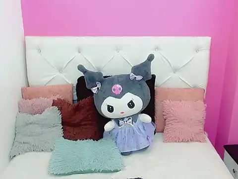 x daniiela x online show from 11-13-25, 08:52