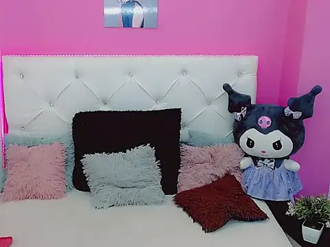 x daniiela x online show from 11-20-25, 06:51