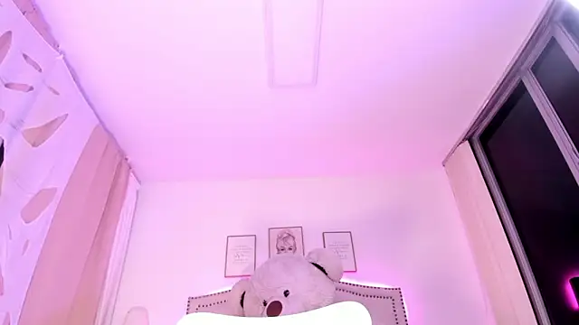 Haru bloom online show from 10-24-25, 03:14