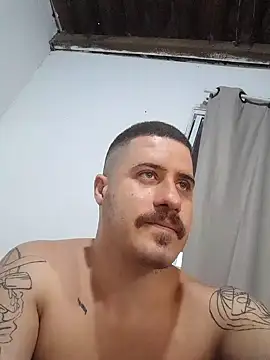 Snapshot of casado031999 chatting on 11-08-25, 07:12 casado031999 online show from 11-08-25, 07:12