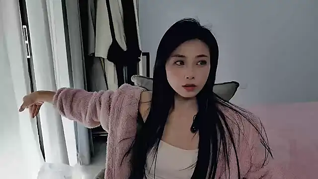 Mien-MM online show from 10-28-25, 02:59