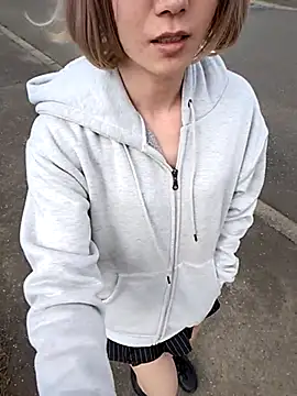 takusaki223 online show from 04-24-26, 05:10