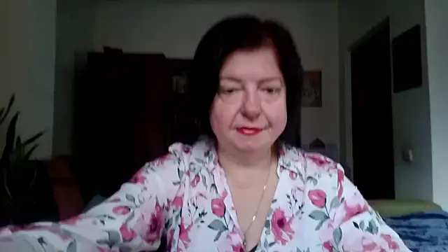 Snapshot of Violet_Pulse chatting on 11-14-25, 08:46 Violet Pulse online show from 11-14-25, 08:46